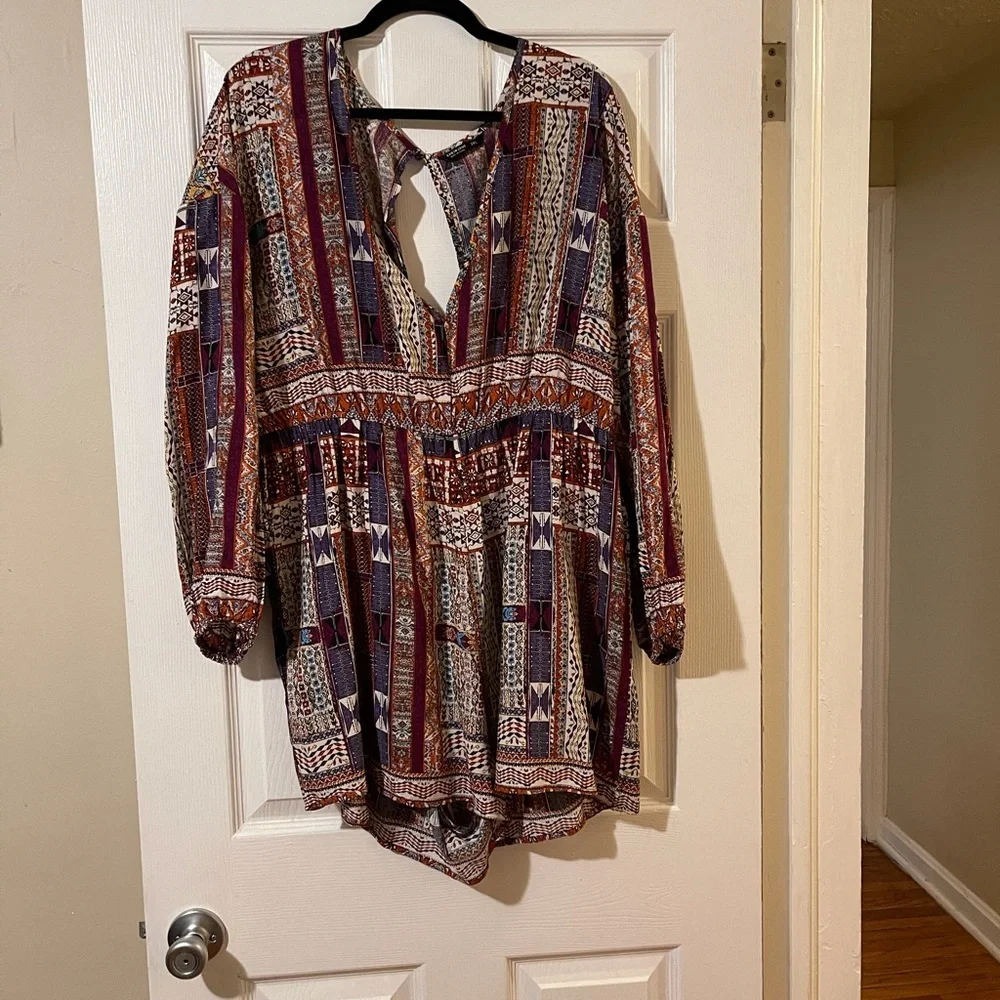 NWOT-Shein Plunging NeckLantern Sleeve Romper